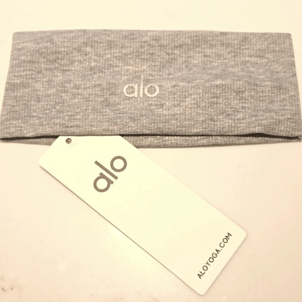 Alo yoga headband NWT